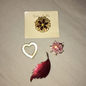 Vintage Pins Brooches